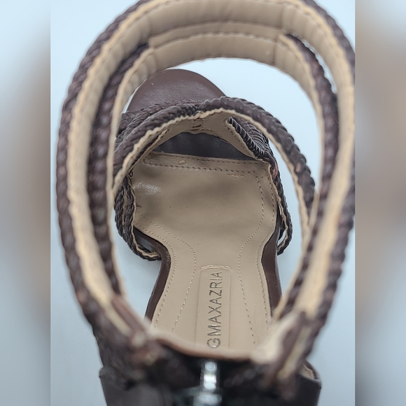 BCBG Maxazria Women's Tassle Strappy Open Toe Heel Shoe Size 5.5 - Picture 11 of 14